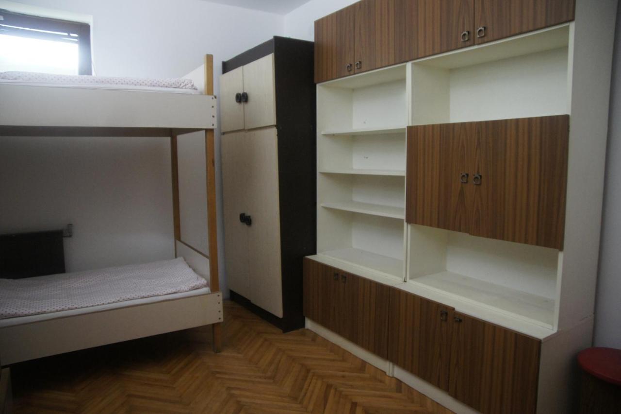 Szuzanna Fenyves Panzio Bed & Breakfast Siófok Eksteriør bilde